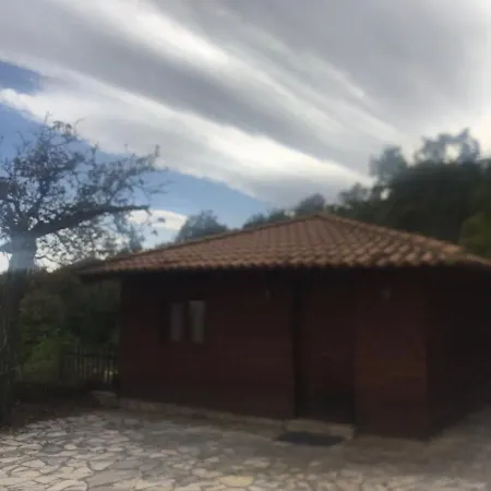 Гостевой дом Helydorea Zen Bed& Breakfast Синикия-Меси-Трикала